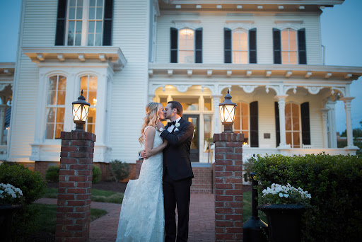 Wedding Planner «Sally Oakley Weddings & Events», reviews and photos, 313 Georgetown Rd, Raleigh, NC 27608, USA