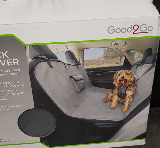 Pet Supply Store «Petco Animal Supplies», reviews and photos, 1015 Fording Island Rd, Bluffton, SC 29910, USA