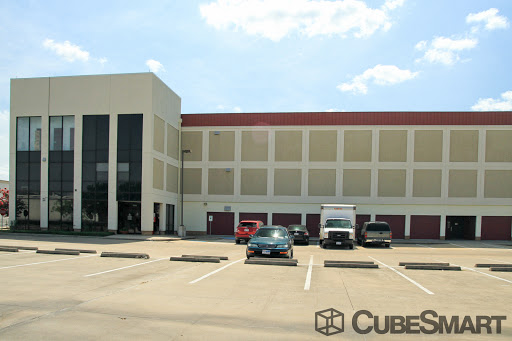 Self-Storage Facility «CubeSmart Self Storage», reviews and photos, 8252 Westheimer Rd, Houston, TX 77063, USA