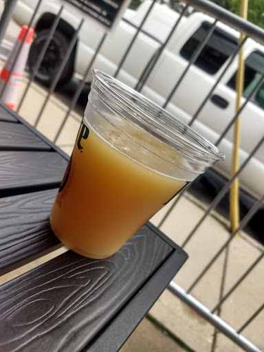 Liquor Store «The Craft Beer Store Libertyville», reviews and photos, 107 W Church St, Libertyville, IL 60048, USA