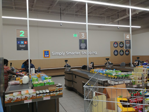 Supermarket «ALDI», reviews and photos, 613 Johnnie Dodds Blvd, Mt Pleasant, SC 29464, USA