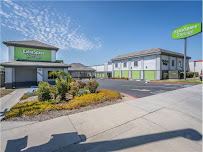 Extra Space Storage - Photo 3 - Car repair in Fontana, CA, Rialto