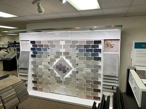 Flooring Store «Demar Co», reviews and photos, 515 Strander Blvd, Seattle, WA 98188, USA