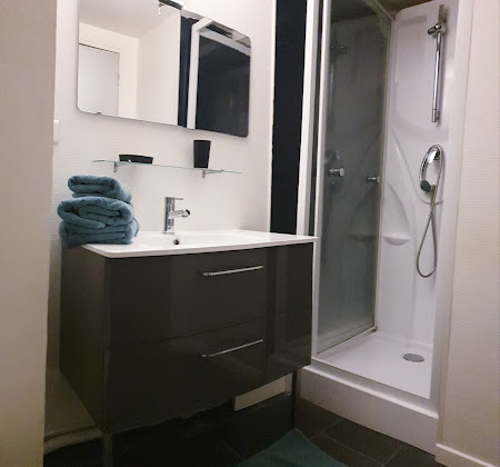 Chambres hôtels FOUR HOURS 63100 Clermont-Ferrand