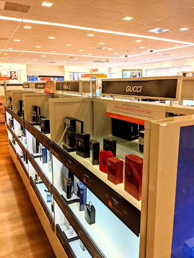 Hair Salon «Ulta Beauty», reviews and photos, 977 Emmet St N, Charlottesville, VA 22903, USA