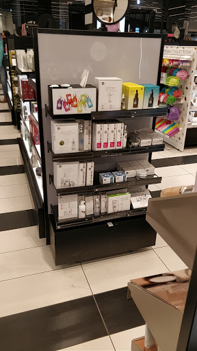 Cosmetics Store «SEPHORA», reviews and photos, 2855 Stevens Creek Blvd #1067, Santa Clara, CA 95050, USA