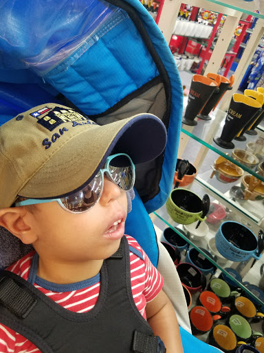 T-shirt Store «LiberT - Tshirts and Souvenirs.», reviews and photos, 213 Alamo Plaza, San Antonio, TX 78205, USA