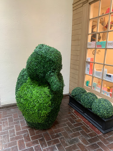 Restaurant «La Baguette French Bread and Pastry Shop», reviews and photos, 3088 Poplar Ave, Memphis, TN 38111, USA