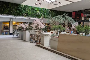 Winkelcentrum Groenhof image