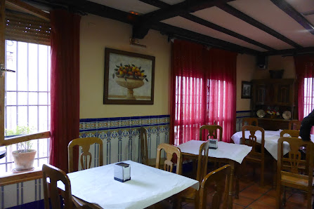 Restaurante Casa Benito Plaza Eugenio Esquivel, 2, 45123 Layos, Toledo, España