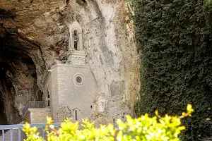 The Caves of La Balme image