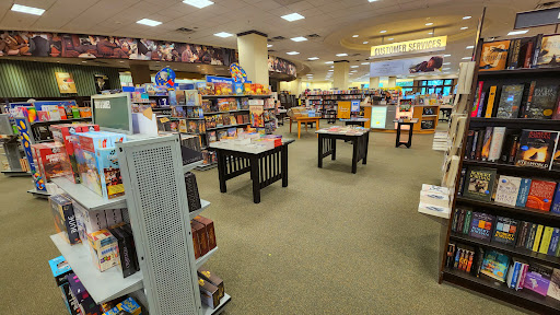 Book Store «Barnes & Noble», reviews and photos, 7707 Bluebonnet Blvd, Baton Rouge, LA 70810, USA