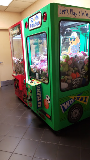 Movie Theater «AMC Showplace Bloomington 12», reviews and photos, 2929 W 3rd St, Bloomington, IN 47404, USA