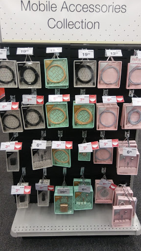 Office Supply Store «Staples», reviews and photos, 19141 Golden Valley Rd, Santa Clarita, CA 91387, USA