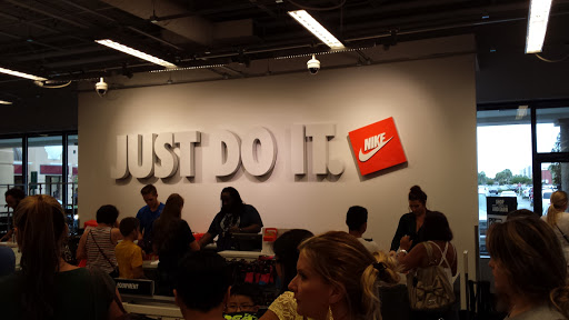 Clothing Store «Nike Factory Store», reviews and photos, 10746 Emerald Coast Pkwy #159, Destin, FL 32550, USA