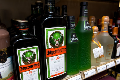 Liquor Store «Southgate Liquors», reviews and photos, 842 Suffield St, Agawam, MA 01001, USA