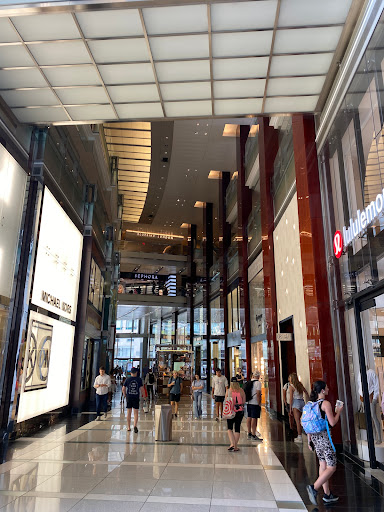 Shopping Mall «The Shops at Columbus Circle», reviews and photos, 10 Columbus Cir, New York, NY 10023, USA