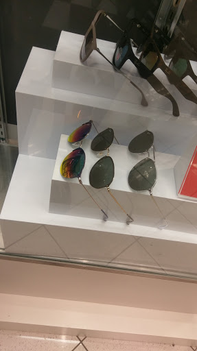 Shopping Mall «North Andover Mall», reviews and photos, 350 Winthrop Ave, North Andover, MA 01845, USA