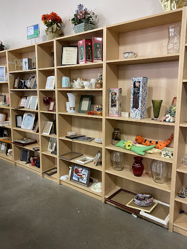 Thrift Store «Goodwill», reviews and photos