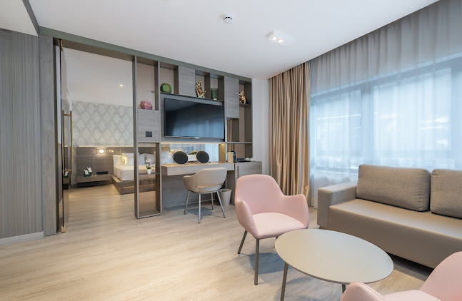 Grand Plaza Hotel & Wellness - Hotel