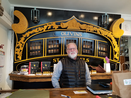 Gourmet Grocery Store «Olivins Tasting Room - Aged Infused Fine Olive Oil & Vinegars», reviews and photos, 205 N Talbot St, St Michaels, MD 21663, USA