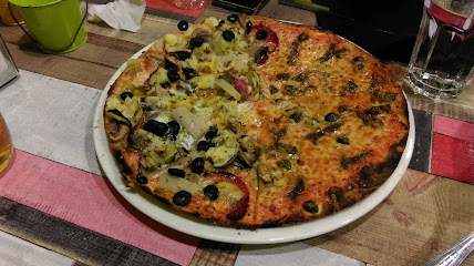 Mi Pizza - C. Guido de Garda, 6, 24401 Ponferrada, León, Spain