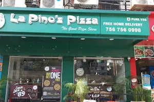 La Pino'z Pizza image