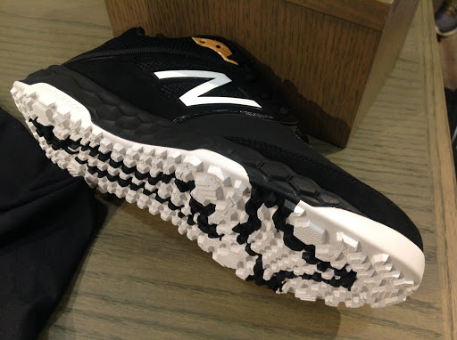 Shoe Store «New Balance Bellevue», reviews and photos, 823 Bellevue Way NE #100, Bellevue, WA 98004, USA