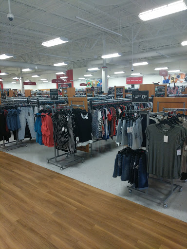 Department Store «T.J. Maxx», reviews and photos, 33 Holyoke St, Holyoke, MA 01040, USA