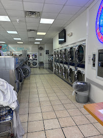 In a Snap Laundry - Photo 2 - Car repair in Winter Springs, FL, Deltona