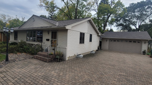 Roofing Contractor «Rooster Exteriors Inc», reviews and photos, 986 Inwood Ave N, St Paul, MN 55128, USA