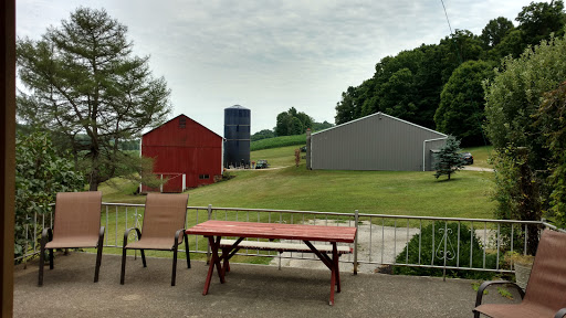 Wedding Venue «Maplewood Farm», reviews and photos, 3159 Rider Rd, Lucas, OH 44843, USA