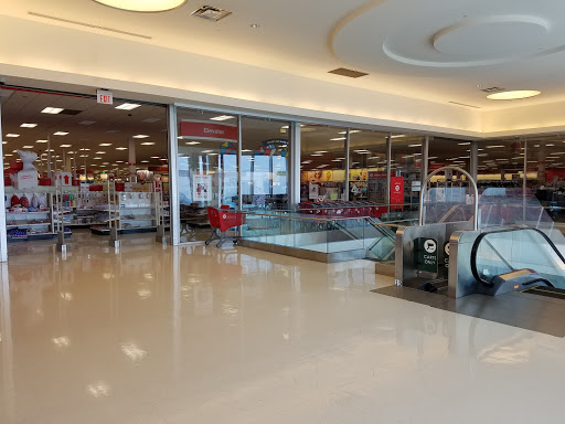 Department Store «Target», reviews and photos, 2905 District Ave S, Fairfax, VA 22031, USA