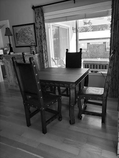 R Furniture image
