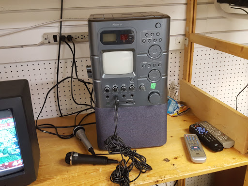 Thrift Store «Goodwill Retail Store», reviews and photos, 4714 Columbia Pike, Arlington, VA 22204, USA