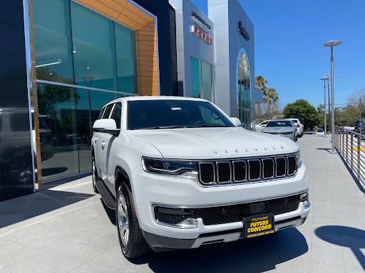 Car Dealer «Lithia Chrysler Jeep Dodge Ram of Concord», reviews and photos, 4901 Marsh Dr, Concord, CA 94520, USA