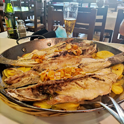 Restaurante gallego Tossa de mar - Carrer Capità Mestres, 1, 17320 Tossa de Mar, Girona, Spain