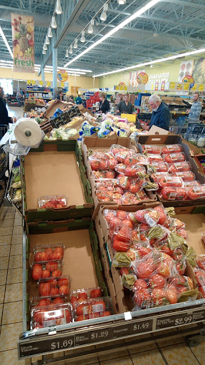 ALDI, 302 Center St, Chardon, OH 44024, USA, 