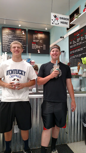 Ice Cream Shop «Juniors cafe & creamery», reviews and photos, 8233 S State Rd, Goodrich, MI 48438, USA