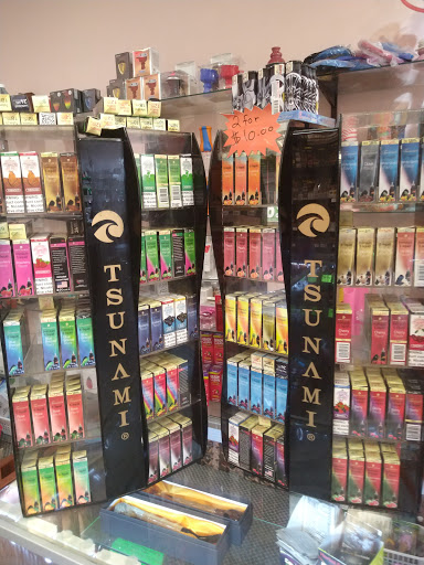 Tobacco Shop «Tobacco And Vapor Zone», reviews and photos, 7340 Bell Creek Rd, Mechanicsville, VA 23111, USA