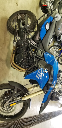 BMW Motorcycle Dealer «BMW Motorcycles Southeast Michigan», reviews and photos, 14855 Sheldon Rd, Plymouth, MI 48170, USA
