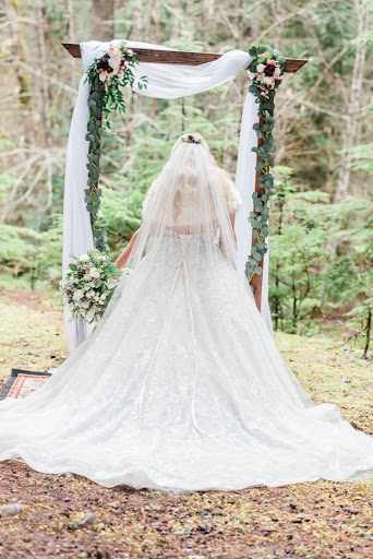 Clothing Alteration Service «Fashion Fittings», reviews and photos, 1375 Regents Blvd #201, Fircrest, WA 98466, USA