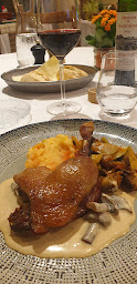 Photo n°43 de Logis Hôtel le Lion d'Or à Manzac-sur-Vern ()