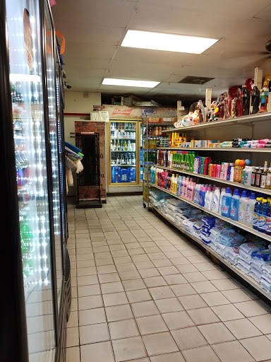 Grocery Store «La Tapatia», reviews and photos, 609 24th St SE, Ruskin, FL 33570, USA
