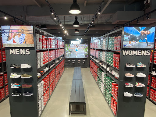 Shoe Store «PUMA», reviews and photos, 131-C Nut Tree Rd, Vacaville, CA 95687, USA