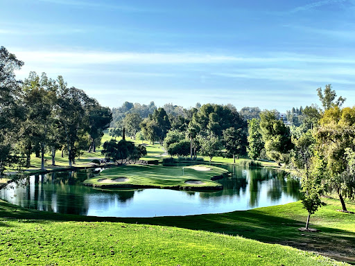 Golf Course «Vista Valencia Golf Course», reviews and photos, 24700 Trevino Dr, Valencia, CA 91355, USA