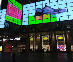 Palladium Night Market photo
