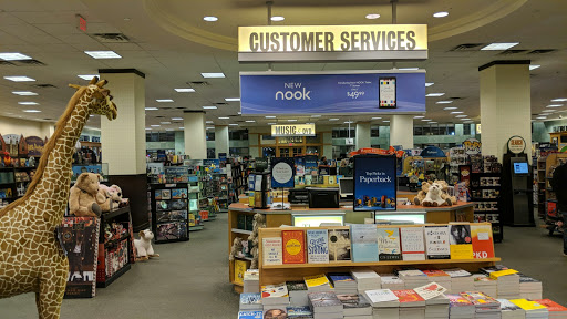 Book Store «Barnes & Noble», reviews and photos, 7707 Bluebonnet Blvd, Baton Rouge, LA 70810, USA