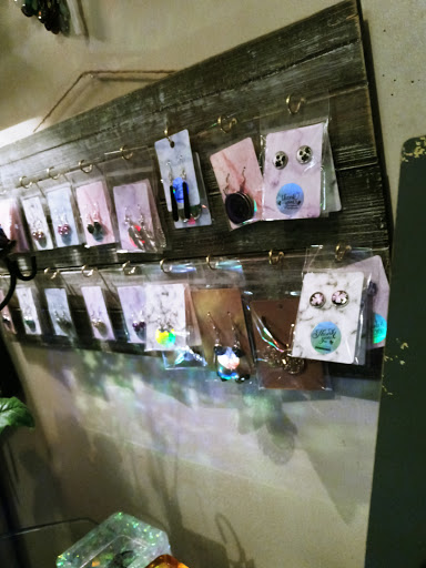 Flea Market «Londonderry Flea Market», reviews and photos, 5 Avery Rd, Londonderry, NH 03053, USA