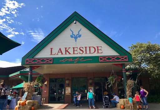 Lakeside Café at Saint Louis Zoo